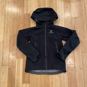 BETA AR JACKET STORMHOOD WOMEN'S
